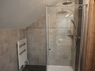 2. Badezimmer