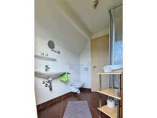 Bad Balkonzimmer (2)