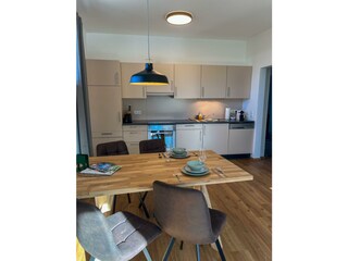 gemütlicher Küchentisch