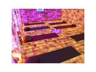 Yoga im Salarium