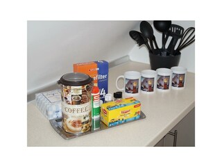 Kaffee__Thee__Zucker__Salz__Milch_usw