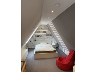 Schlafzimmer, 2. OG