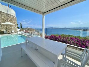 Villa in l’Estartit with Waterfront Views - L'Estartit - image1