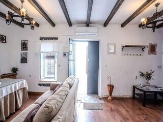 Vivienda en cueva La Puebla de los Infantes Características 9