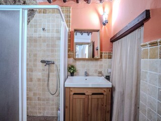 Vivienda en cueva La Puebla de los Infantes Características 34