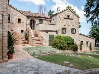 Apartment Santa Maria Dell'arzilla Außenaufnahme 3