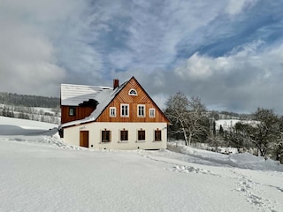Villa Poniklá Außenaufnahme 4