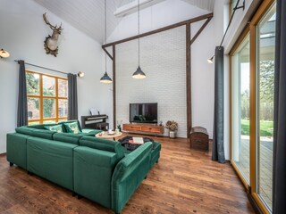Villa Hermanuv Mestec Features 25