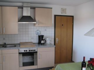 Küche/ Fenster mit Automatikverdunkelung Westen