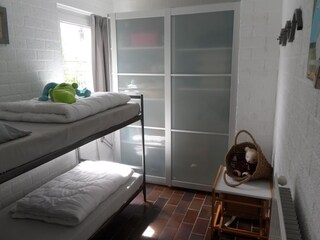 Schlafzimmer 3 im EG