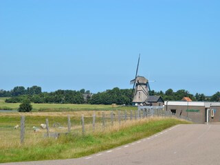 Appartement Oosterend Omgeving 21
