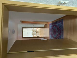 Blick_durch_Eingangstuer