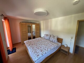 Schlafzimmer1