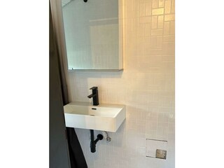 3da5e31c-69bb-44d2-90c6-d09a30e624c1