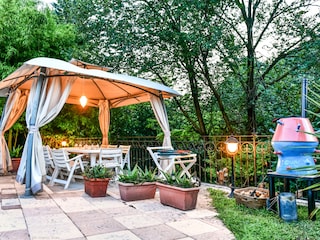 GAZEBO ZONA PISCINA