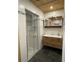 Badezimmer Spiegelschrank