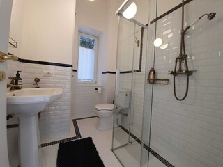 Apartment Vignone Ausstattung 13