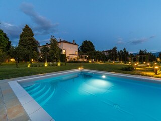 Villa Marlia  9