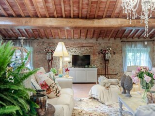 Villa Marlia  18