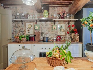 Villa Marlia  100