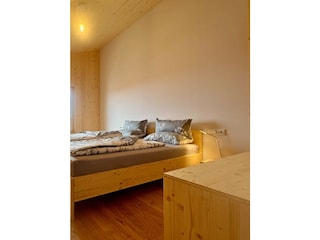 Schlafzimmer, UG