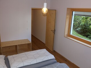 Schlafzimmer im UG zum Norden hin