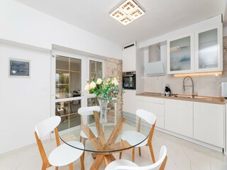 Apartment Sutivan Ausstattung 14