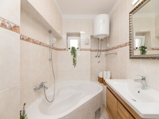 Apartment Sutivan Ausstattung 32