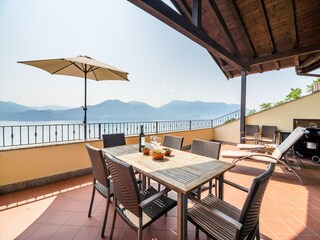 Appartement Oggebbio Buitenaudio-opname 9