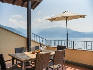 Appartement Oggebbio Buitenaudio-opname 6