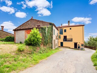 Appartement Lamporecchio Buitenaudio-opname 1