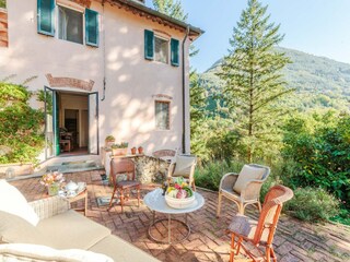 Villa Camaiore  1
