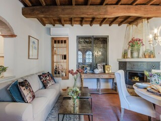 Cottage Buti  12