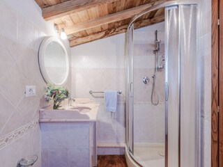 Cottage Buti  49