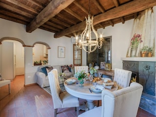 Cottage Buti  20