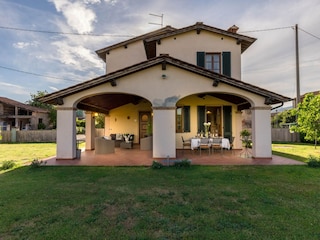 Villa Lucca  1