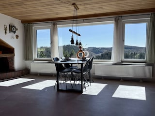 Haus Panoramablick - Ferienwohnung 1 Essbereich