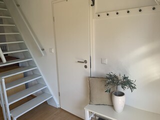 Treppenaufgang in den 1. Stock.