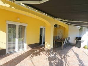 Ferienhaus Bella Sofia (80 m vom Meer) - Ljubac - image1