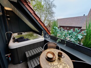Loggia mit Whirlpool