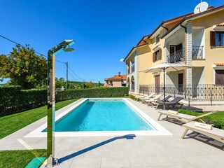 Appartement Pore Buitenaudio-opname 16