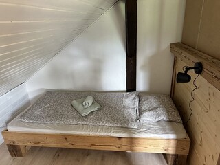 Einzelbett