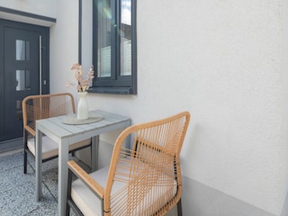 Terrasse /Eingang