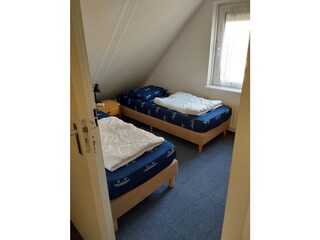 Schlafzimmer  2