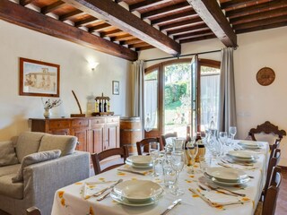 Farmhouse Certaldo Features 15