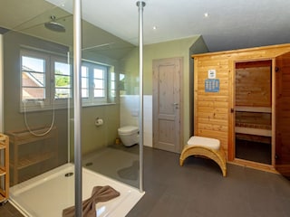 Badezimmer im OG