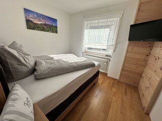 Schlafzimmer 3