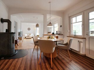 Weitläufiger Wohnbereich