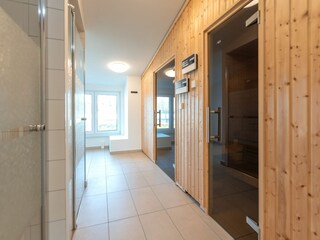 Wellnessbereich im Dachgeschoss des Hauses