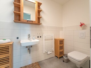 Badezimmer 1
